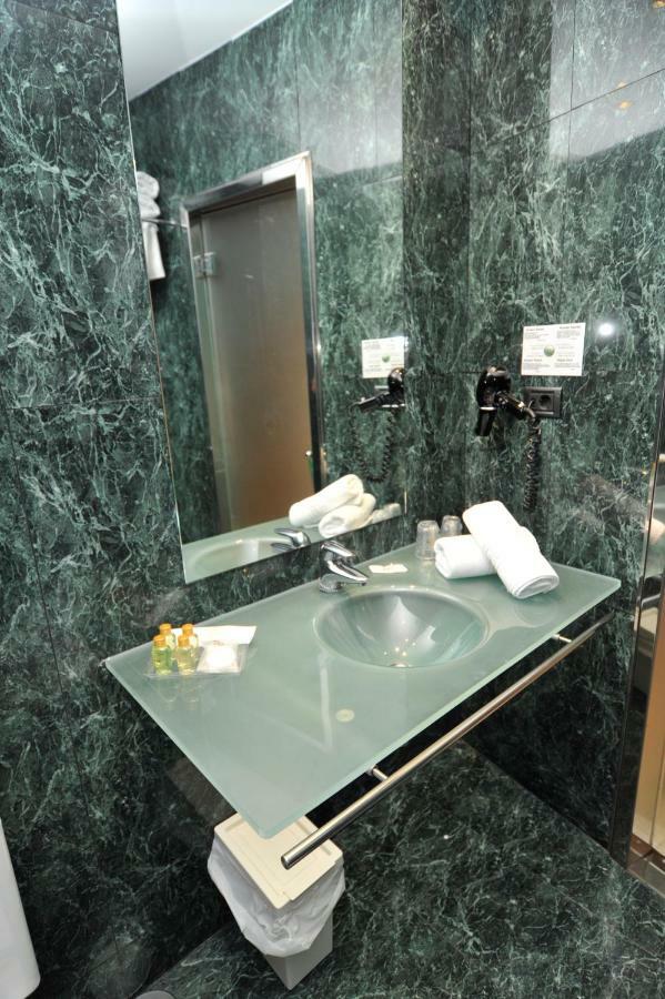 Sant Bonifaci Petrer Hotel Elda Ngoại thất bức ảnh